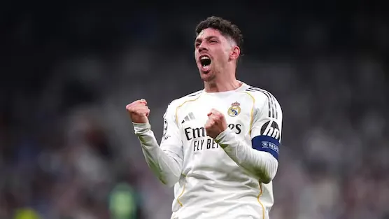 专业体育娱乐-帽子戏法，官方：皇马中场巴尔韦德当选本轮欧冠最佳球员